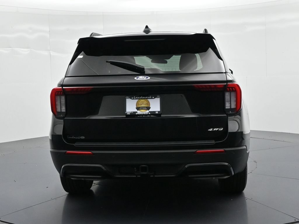 Certified 2026 Ford Explorer ST-Line AWD/4WD image 7