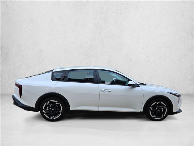 Used 2025 Kia K4 EX FWD video 4
