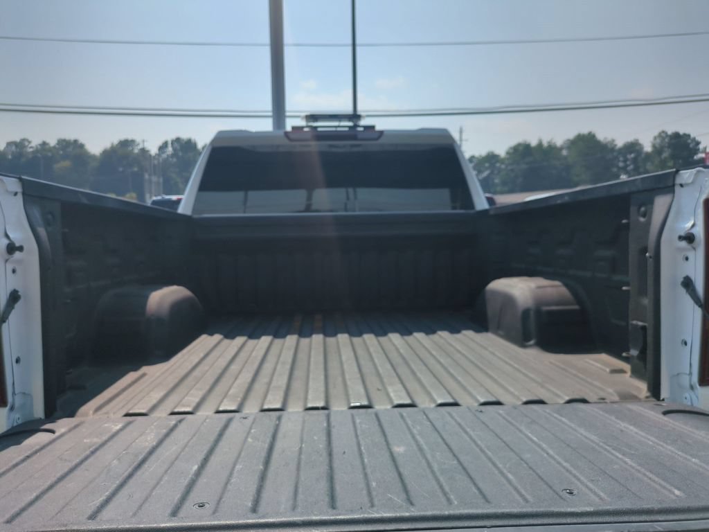 Used 2025 Chevrolet Silverado 1500 Custom Trail Boss AWD/4WD image 7