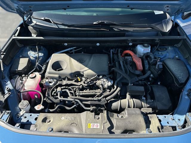 Used 2024 Toyota RAV4 SE w/ Weather Package image 29