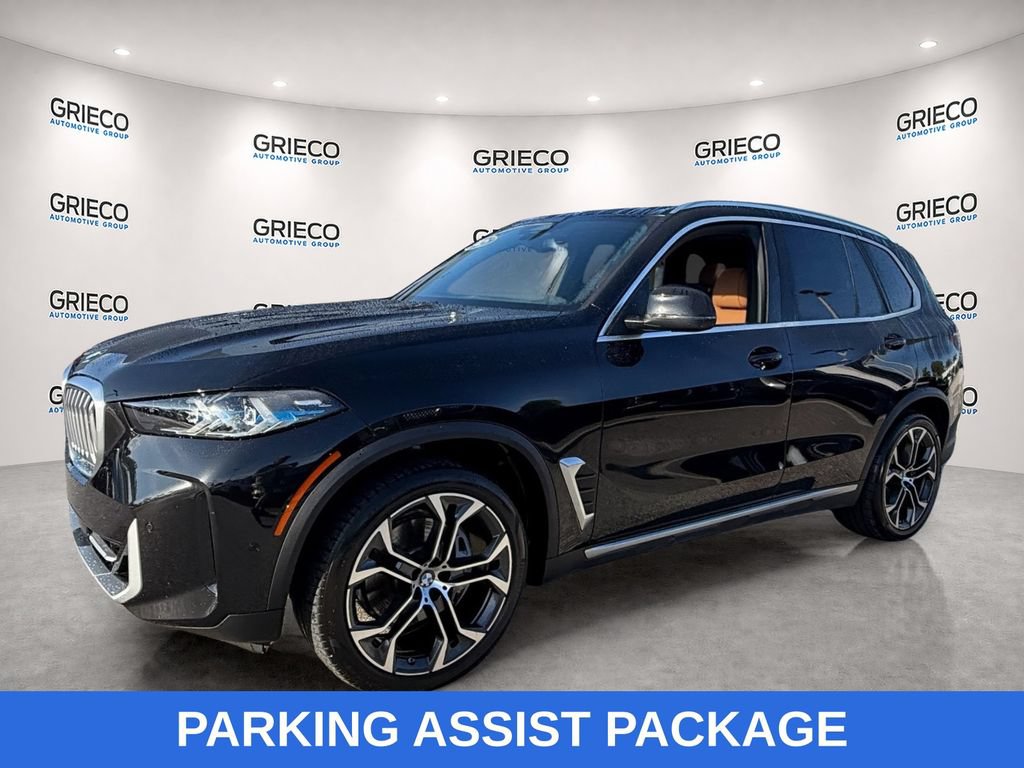 Used 2024 BMW X5 xDrive40i w/ Premium Package AWD/4WD image 3
