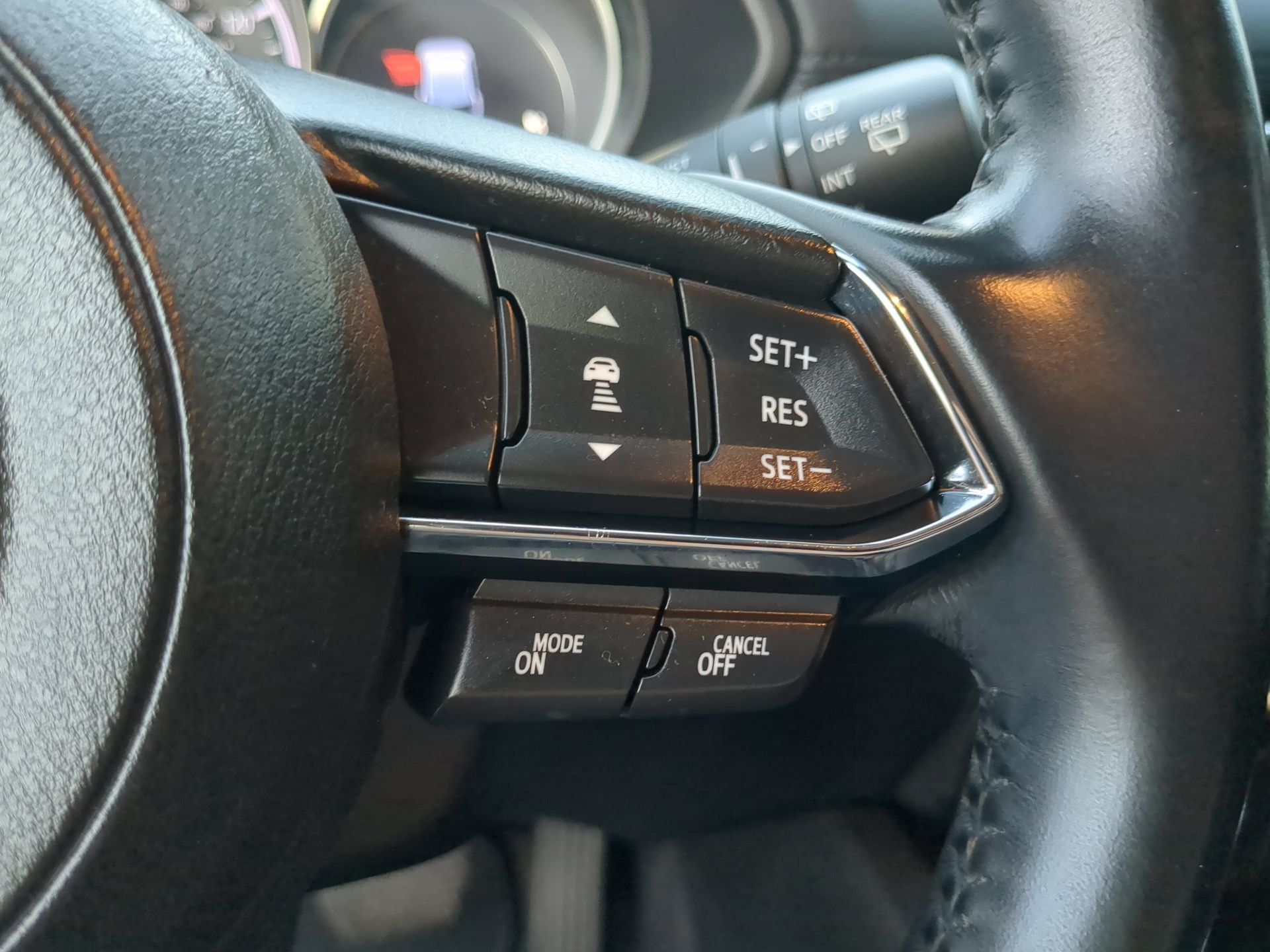 Used 2018 MAZDA CX-5 Touring w/ Preferred Equipment Package FWD image 67