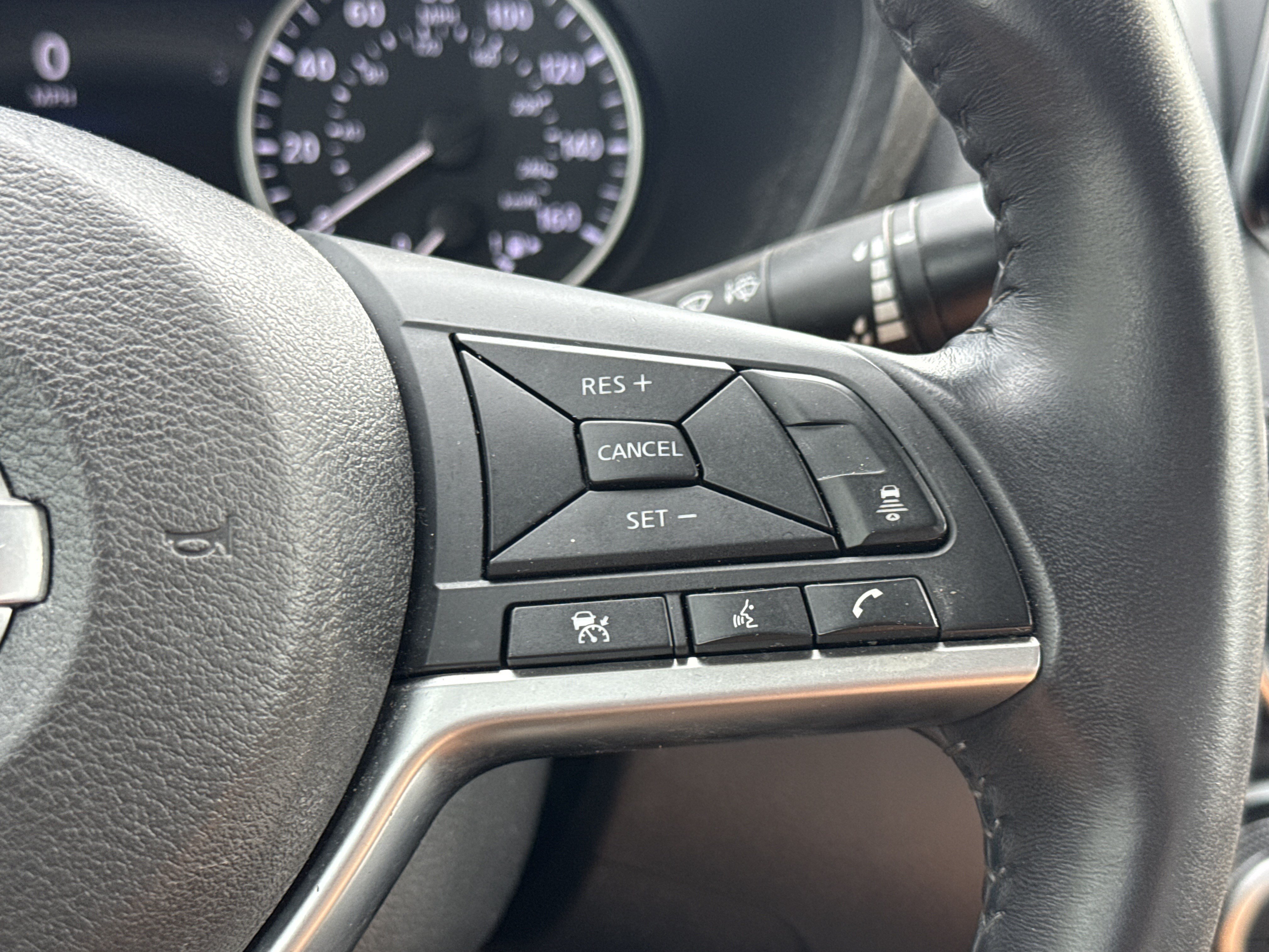 Used 2020 Nissan Sentra SV FWD image 17