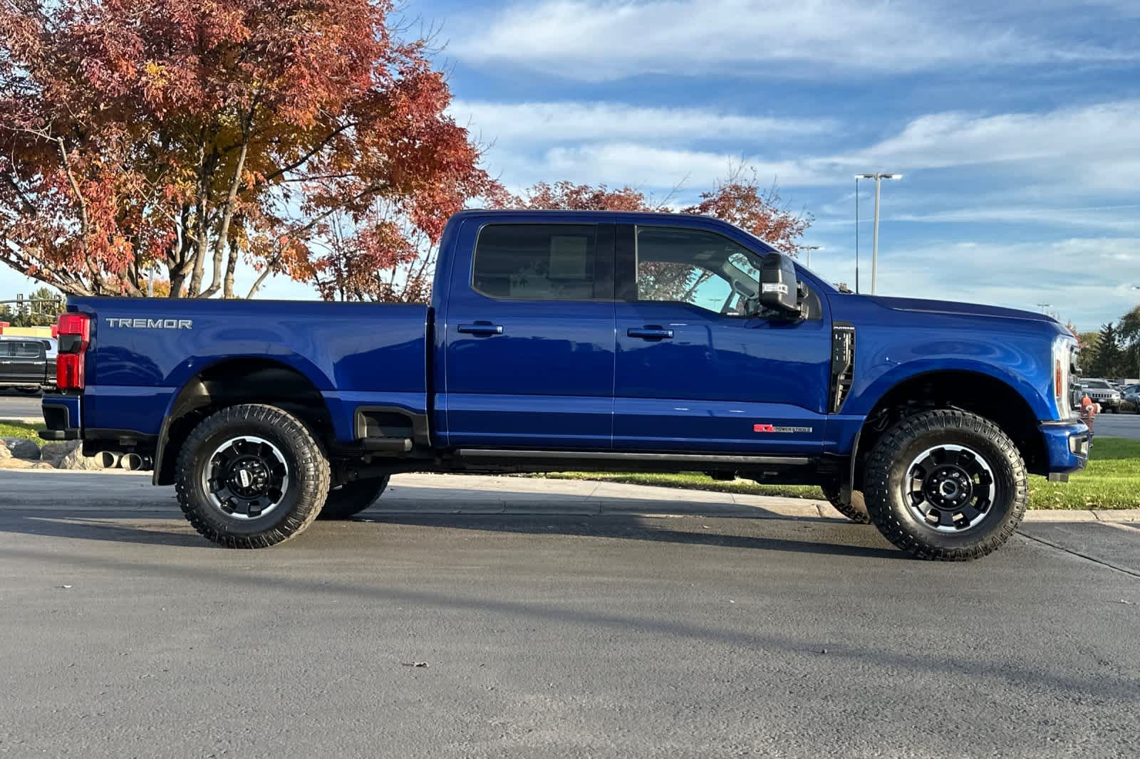 Certified 2026 Ford F350 Platinum w/ Tremor Off-Road Package AWD/4WD image 8