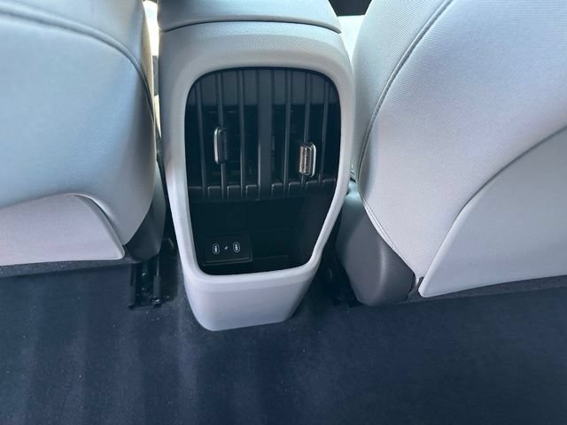 Used 2024 Hyundai Kona SEL FWD image 14