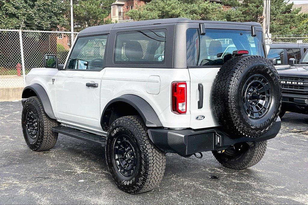 Certified 2026 Ford Bronco 2-Door w/ Sasquatch Package AWD/4WD image 10