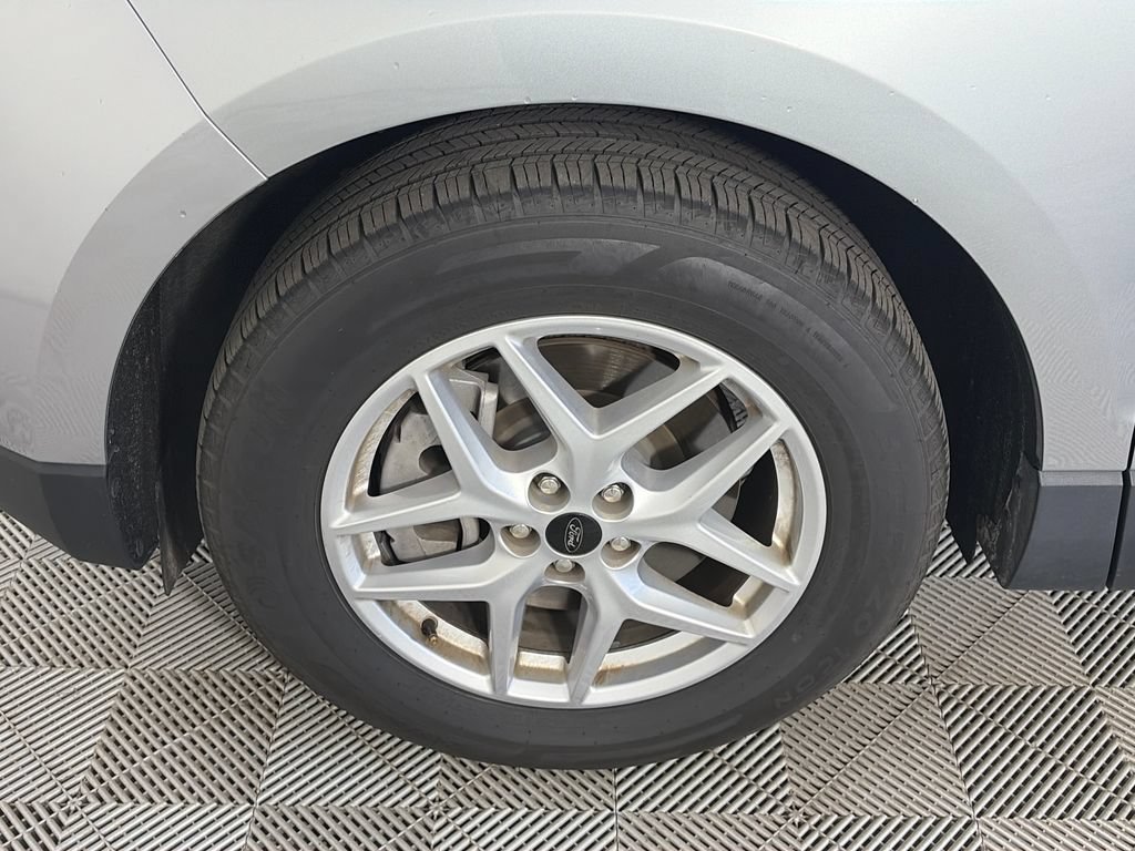 Certified 2024 Ford Edge SEL AWD/4WD image 8