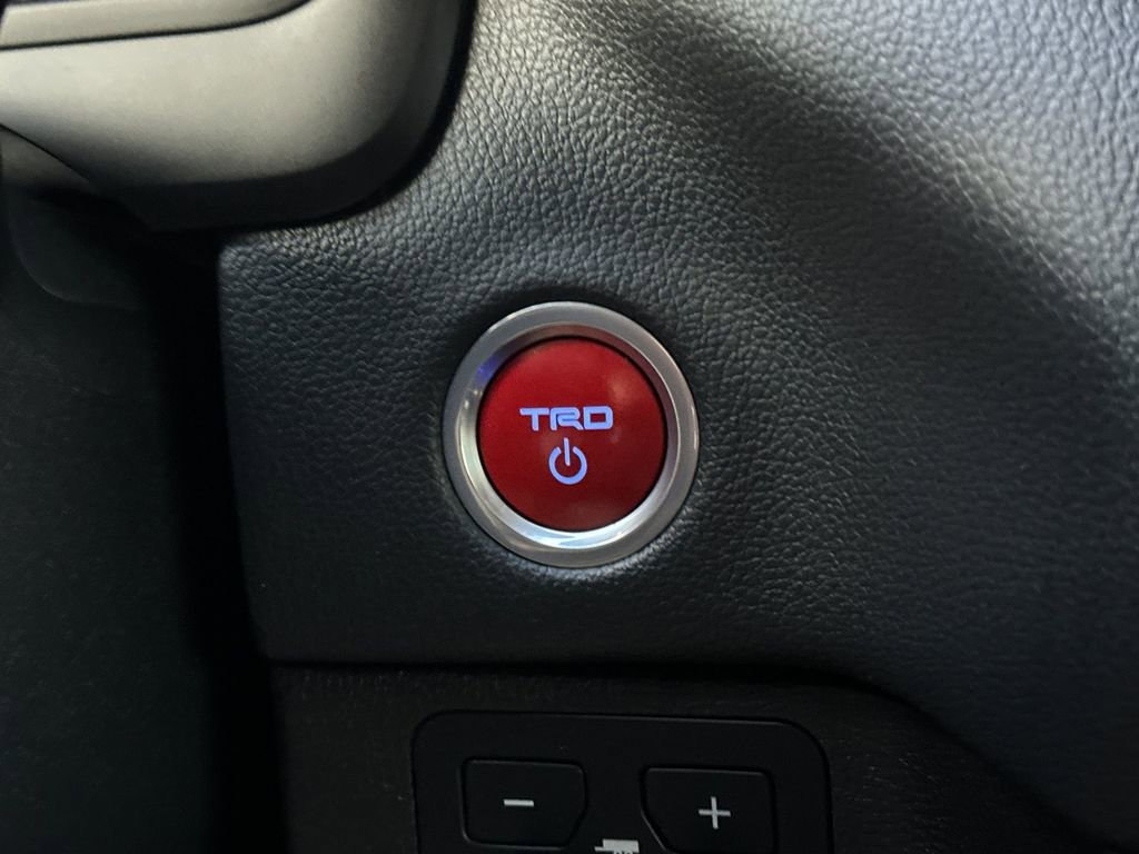 Used 2024 Toyota Tundra Limited w/ TRD Off-Road Package AWD/4WD image 20