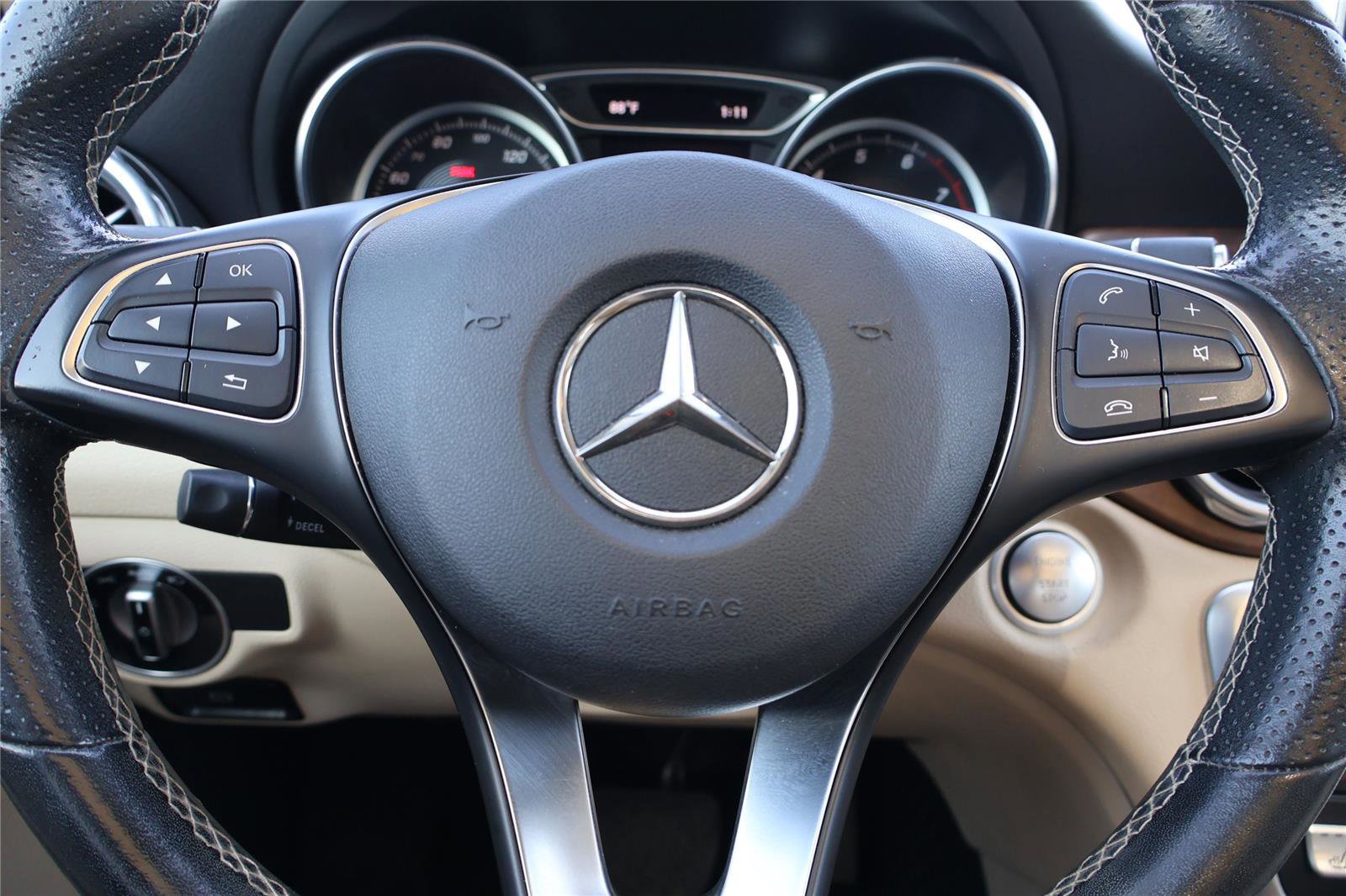 Used 2020 Mercedes-Benz GLA 250 4MATIC image 23