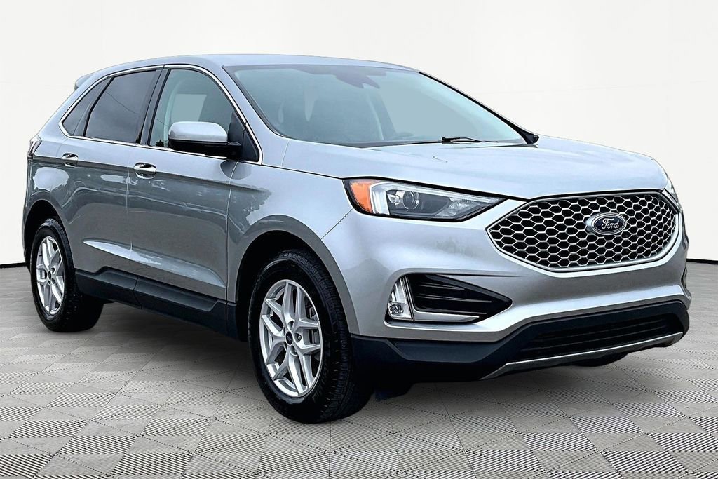 Certified 2023 Ford Edge SEL w/ Convenience Package AWD/4WD image 12