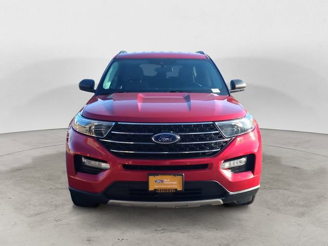 Certified 2022 Ford Explorer XLT w/ Equipment Group 202A AWD/4WD image 8