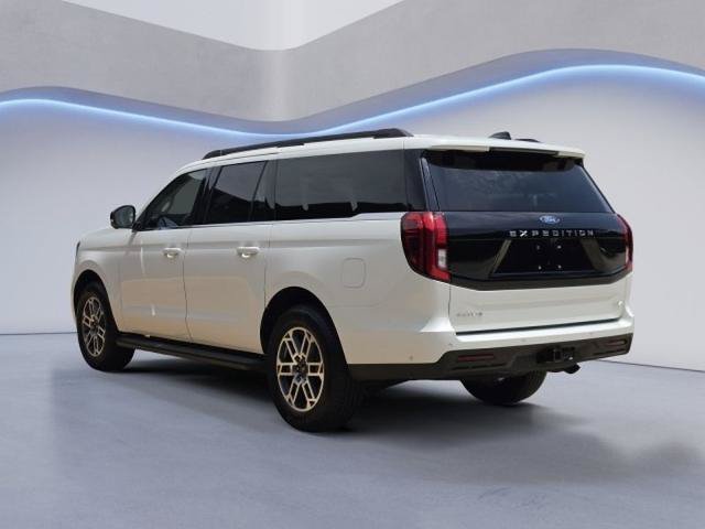 Certified 2025 Ford Expedition Max Active RWD image 4