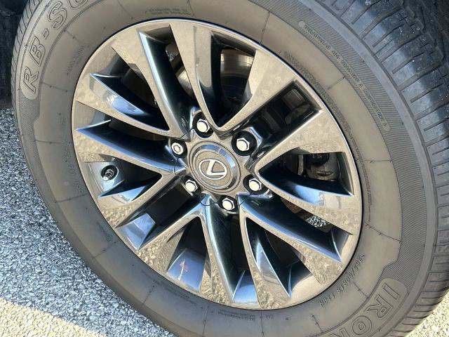 Used 2021 Lexus GX 460 Premium w/ Premium Package AWD/4WD image 12