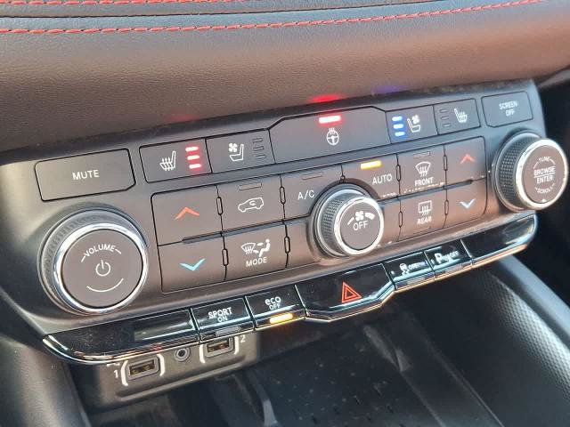 Used 2025 Dodge Durango R/T AWD/4WD image 25