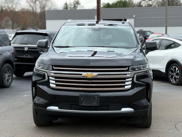 Used 2023 Chevrolet Suburban High Country image 13