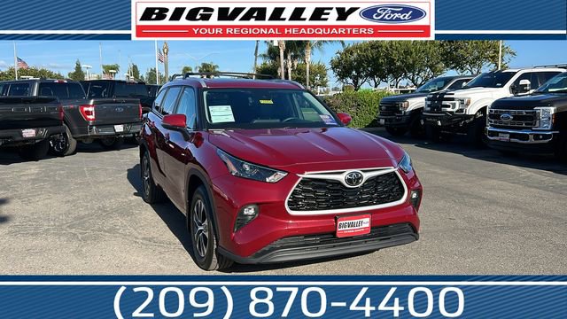 Used 2024 Toyota Highlander XLE