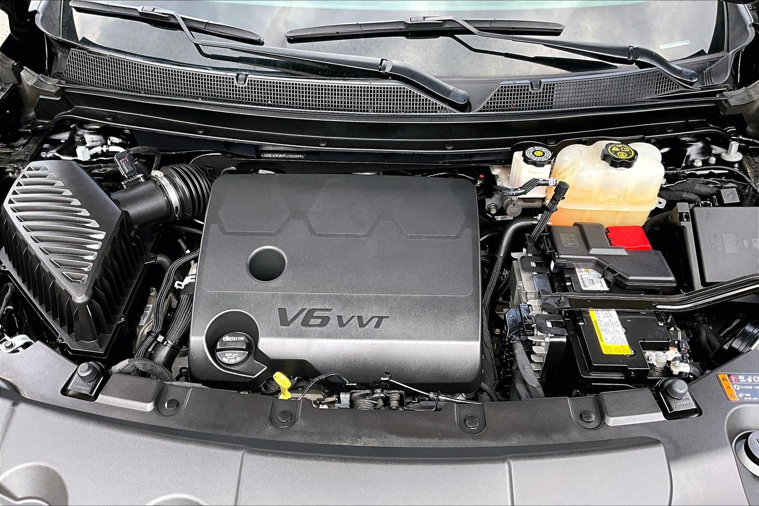 Used 2023 Chevrolet Traverse LT AWD/4WD image 9