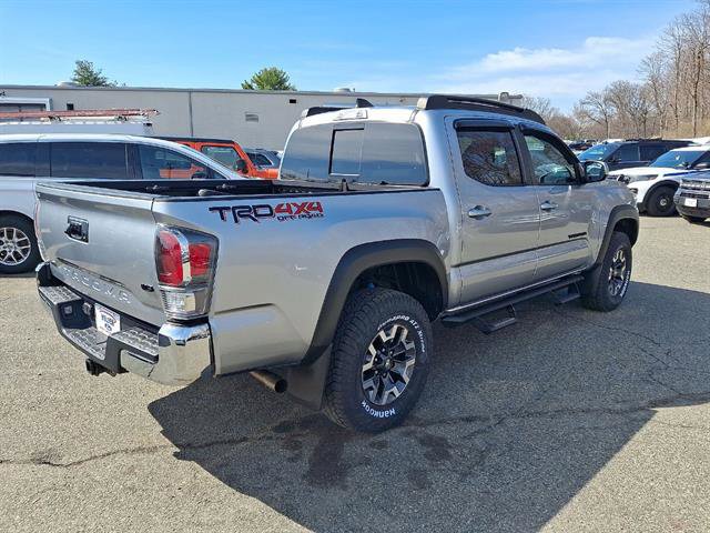 Used 2023 Toyota Tacoma TRD Off-Road AWD/4WD image 7