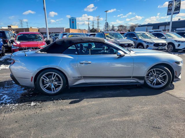 Certified 2025 Ford Mustang Premium w/ Wheel & Stripe Package RWD image 8