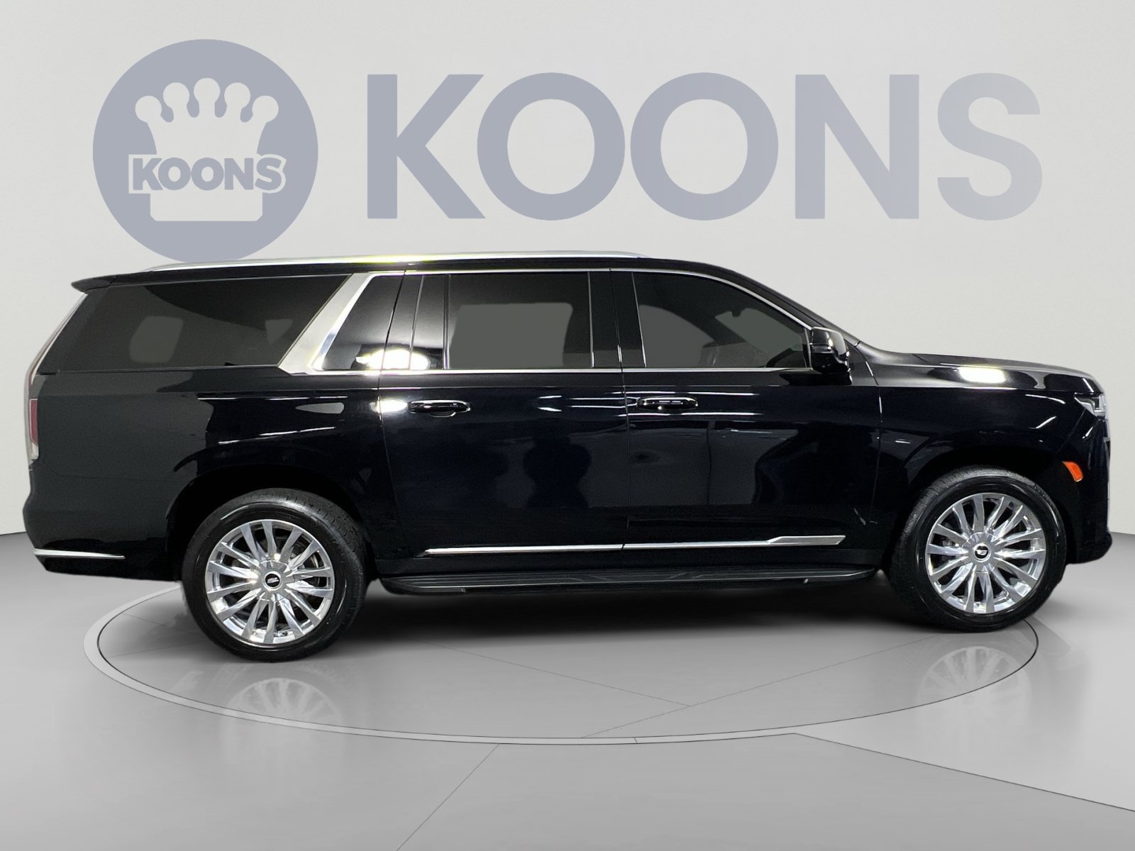 Used 2023 Cadillac Escalade ESV Premium Luxury AWD/4WD image 12