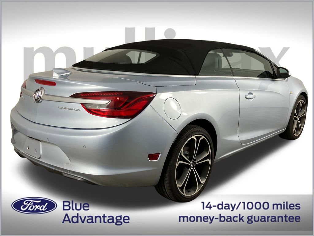 Used 2017 Buick Cascada Premium image 4