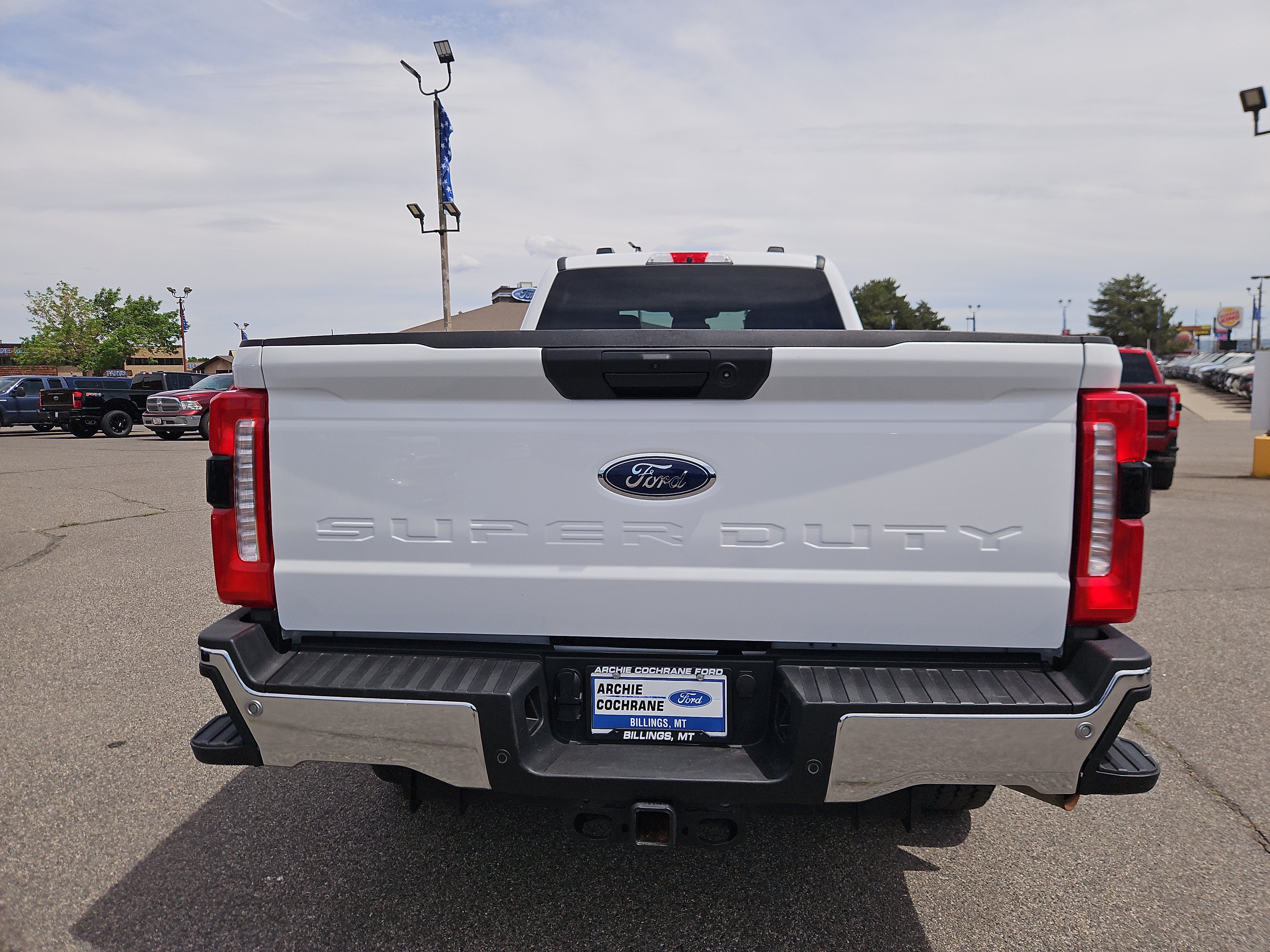 Certified 2025 Ford F350 XLT w/ 360-Degree Camera Package AWD/4WD image 4