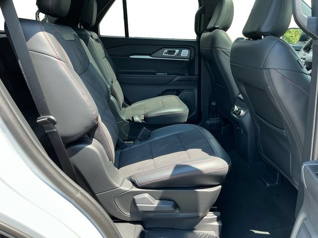 Certified 2026 Ford Explorer ST w/ Sun And Sound Package AWD/4WD image 18