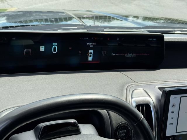 Certified 2025 Ford Expedition Platinum w/ Driver's Package AWD/4WD image 27