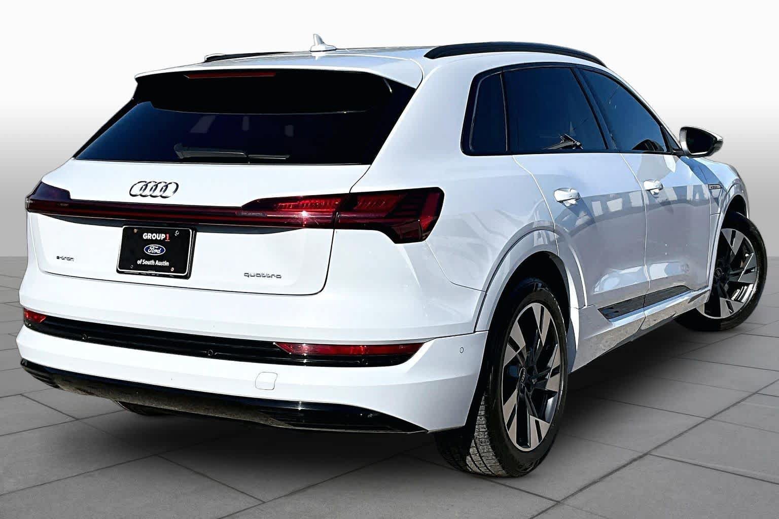 Used 2021 Audi e-tron Premium w/ Convenience Plus Package AWD/4WD image 6