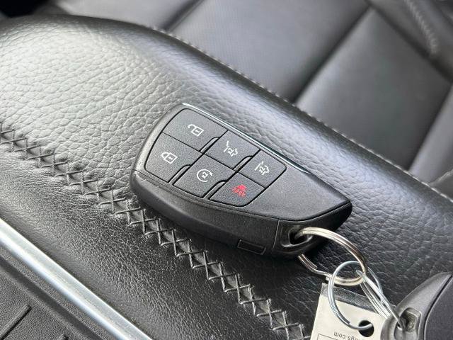 Used 2021 GMC Yukon Denali w/ Denali Premium Package AWD/4WD image 29