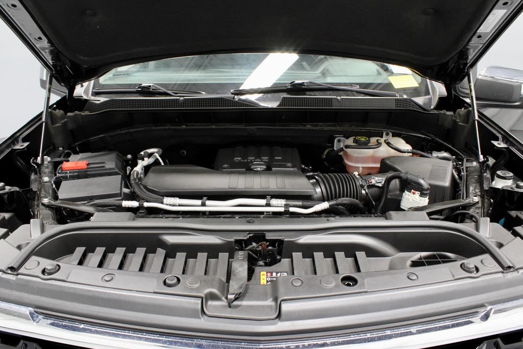 Used 2022 Chevrolet Silverado 1500 LT AWD/4WD image 18