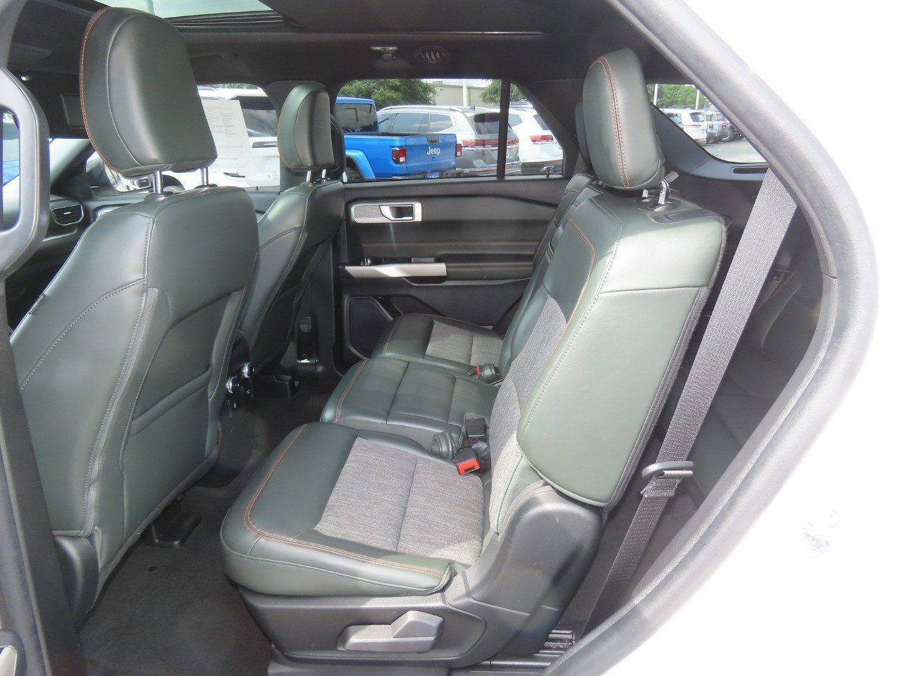 Certified 2022 Ford Explorer Timberline w/ Timberline Technology Package AWD/4WD image 21