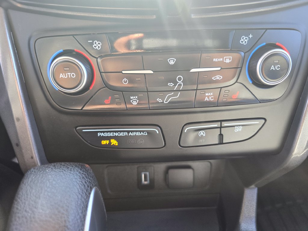 Certified 2018 Ford Escape SE AWD/4WD image 25