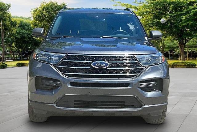 Certified 2020 Ford Explorer XLT w/ Comfort Package AWD/4WD image 3