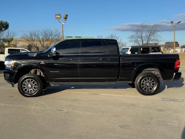 Used 2023 RAM 3500 Limited image 2