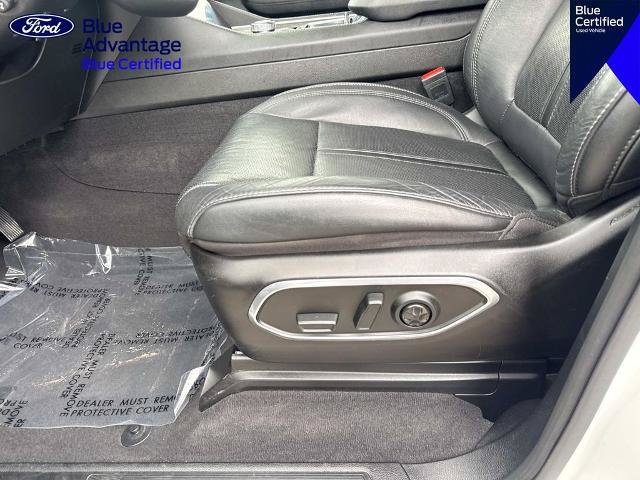 Used 2024 Jeep Wagoneer Series II w/ Flexible Seating Group RWD image 20