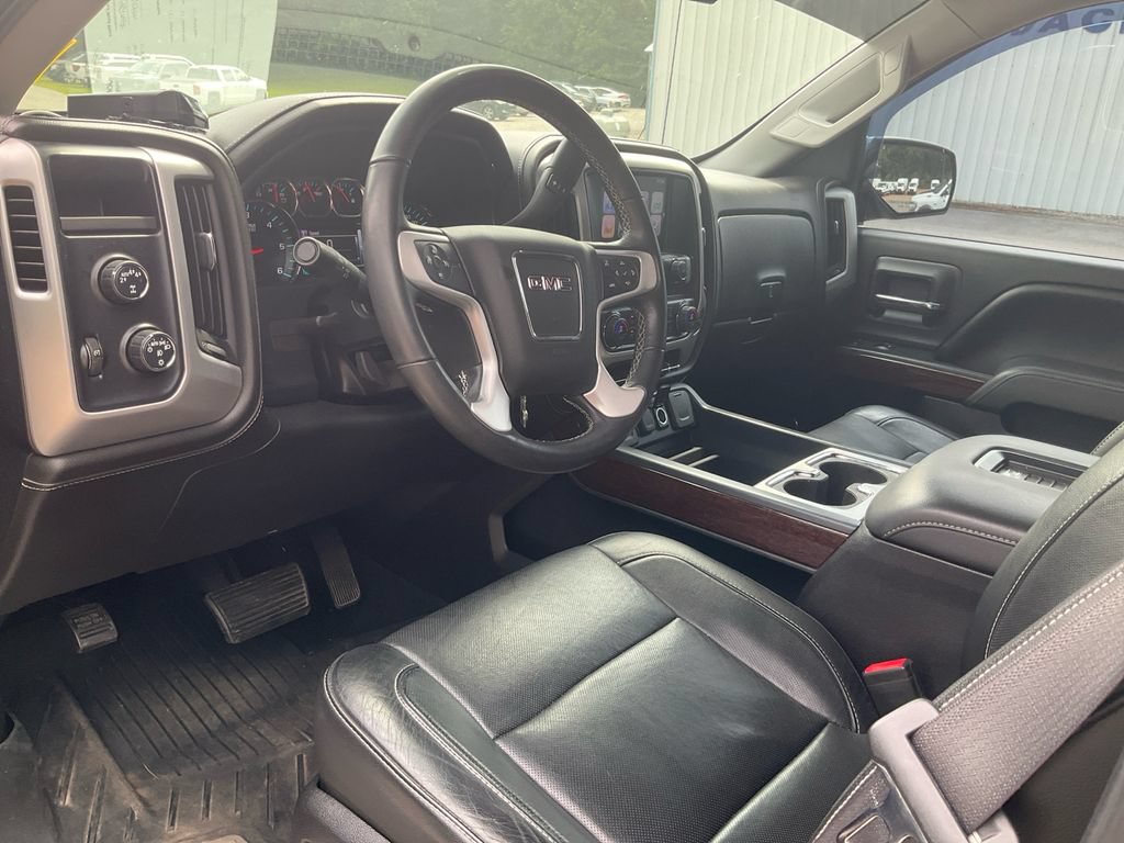 Used 2017 GMC Sierra 1500 SLT w/ Suspension Package, Off-Road AWD/4WD image 15