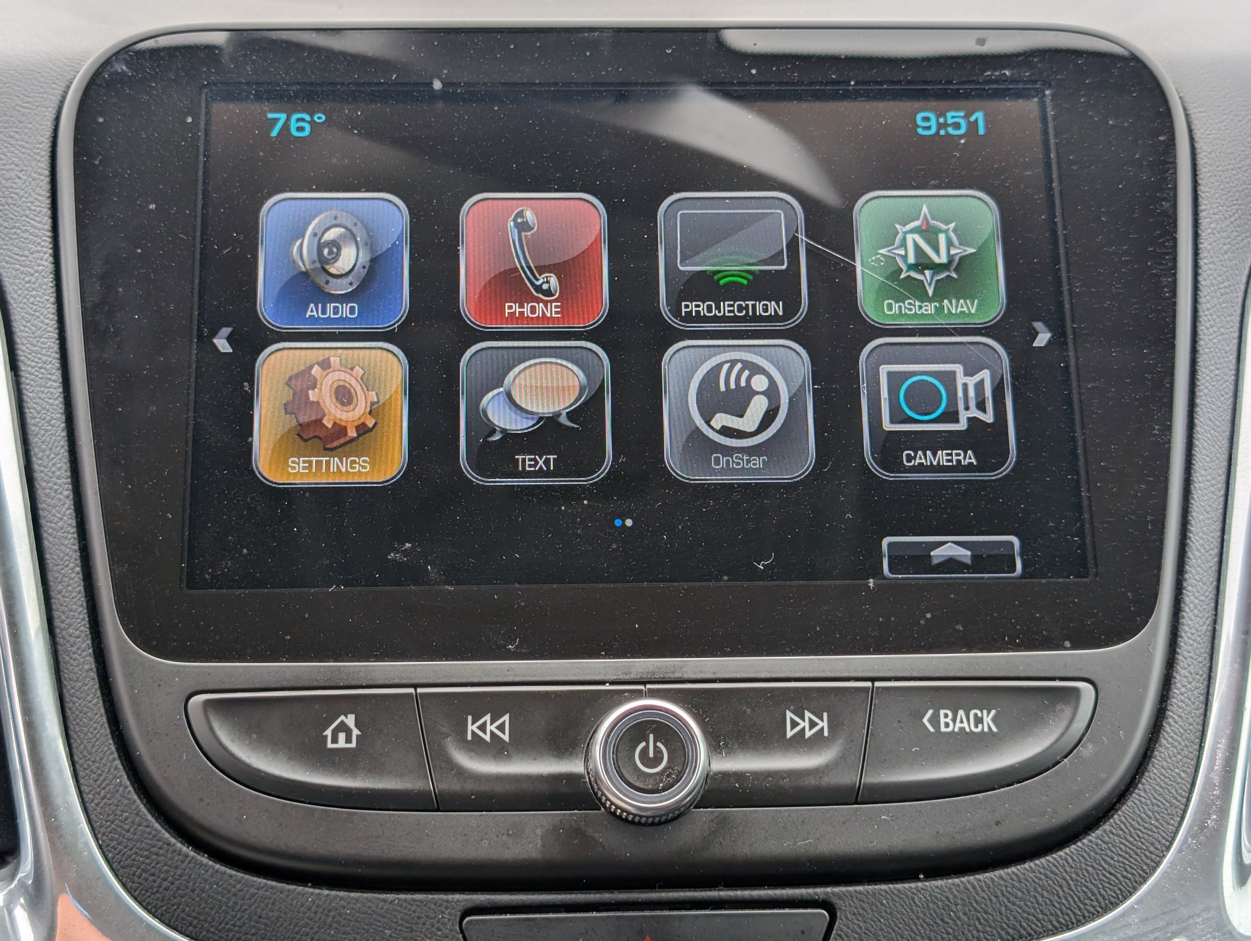 Used 2018 Chevrolet Equinox Premier AWD/4WD image 29