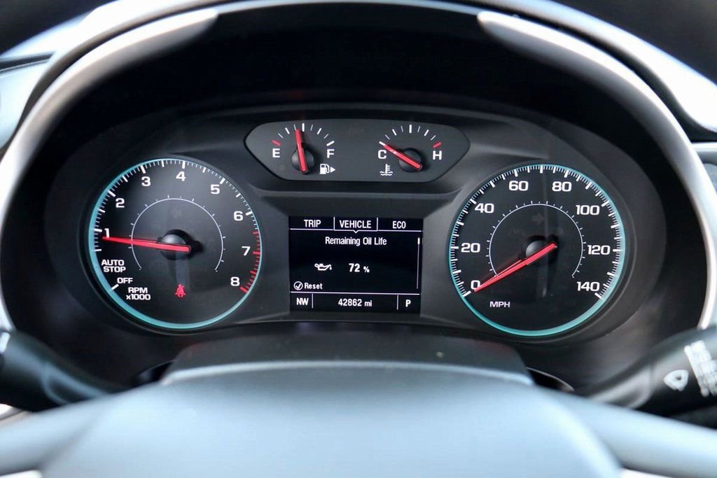 Used 2025 Chevrolet Malibu LT image 12