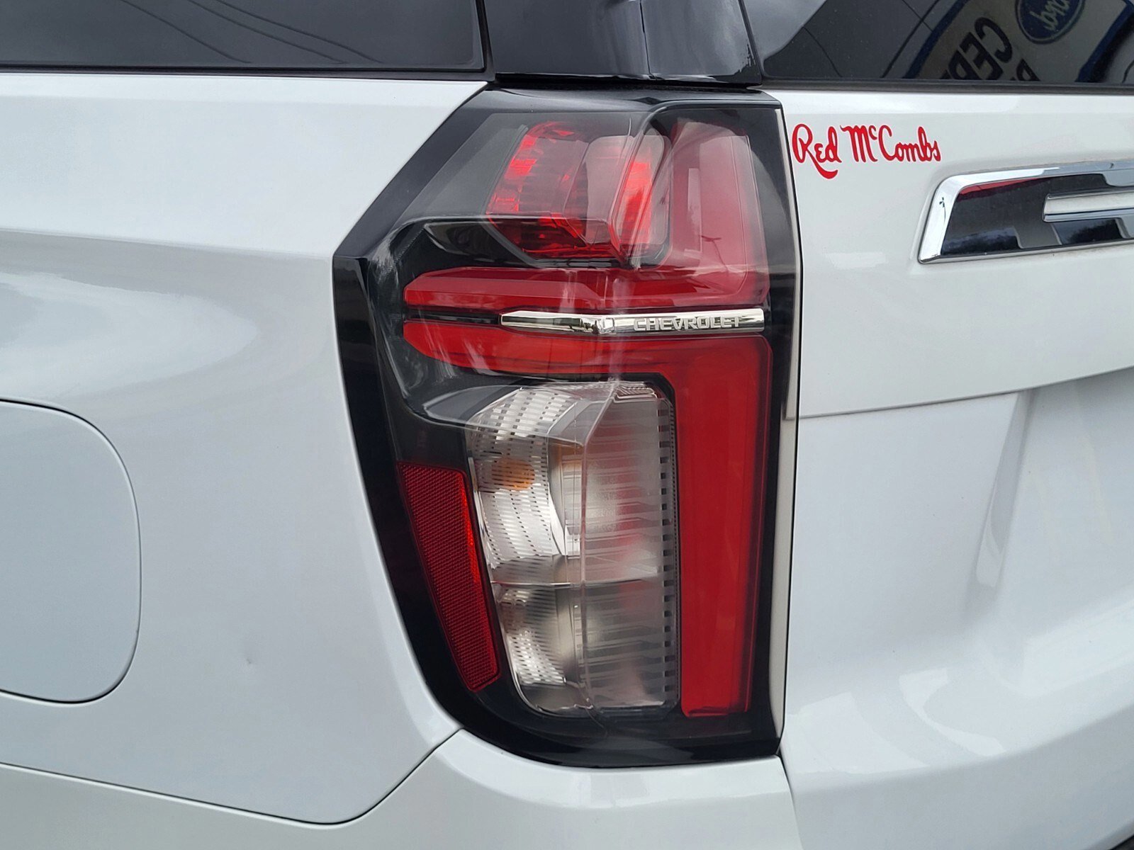 Used 2024 Chevrolet Suburban LT image 10