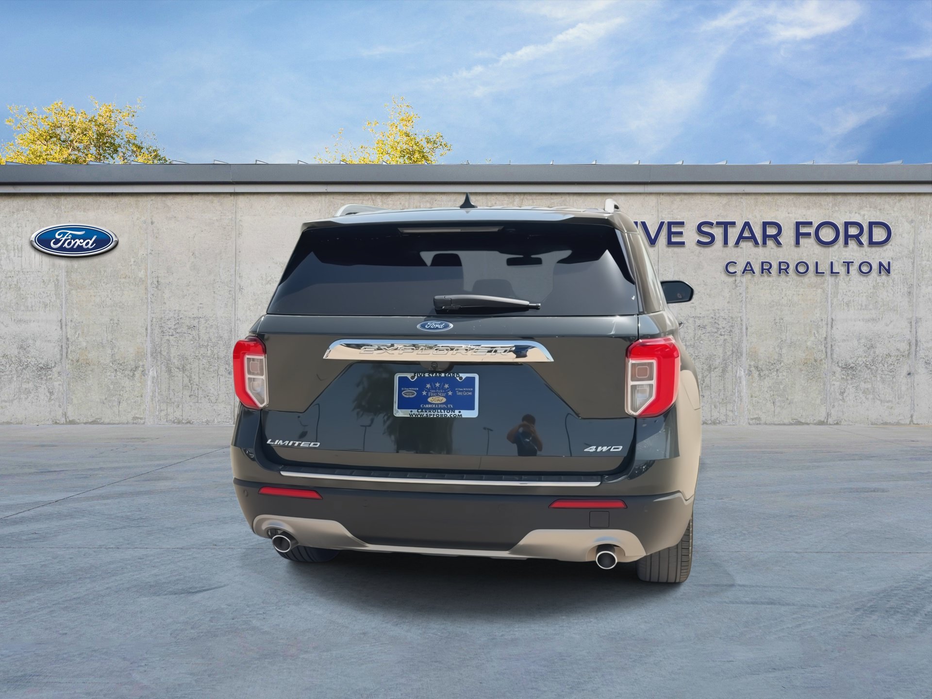 Certified 2023 Ford Explorer Limited w/ Limited Technology Package AWD/4WD image 7