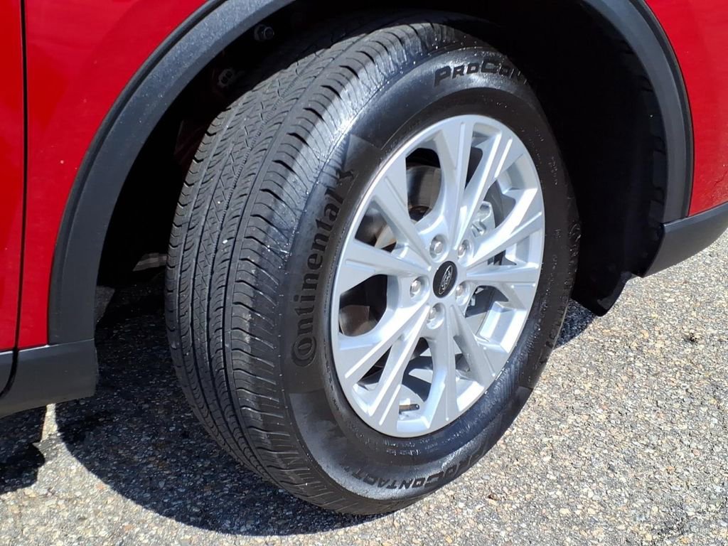 Certified 2023 Ford Escape Active AWD/4WD image 9