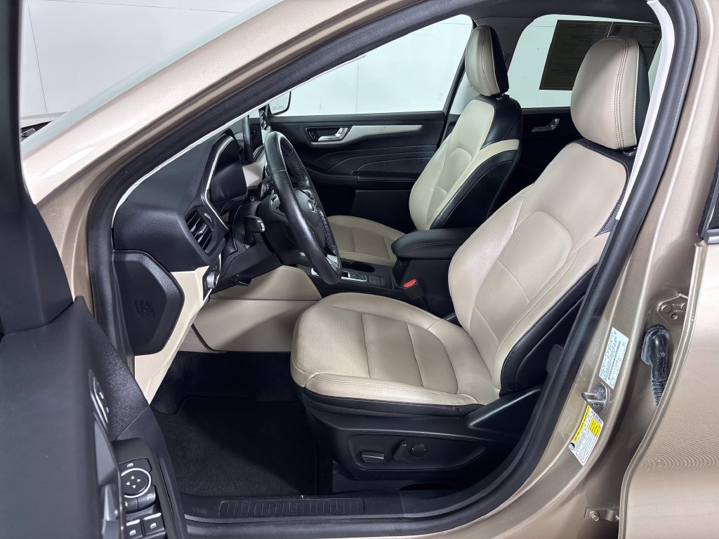 Certified 2021 Ford Escape SEL w/ Technology Package FWD image 30