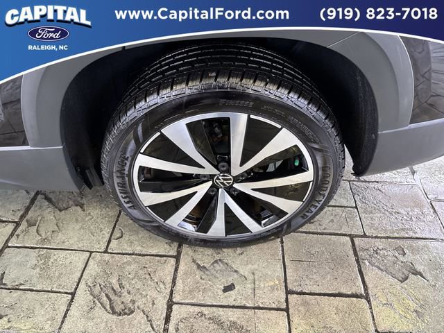 Used 2022 Volkswagen Taos SE image 13