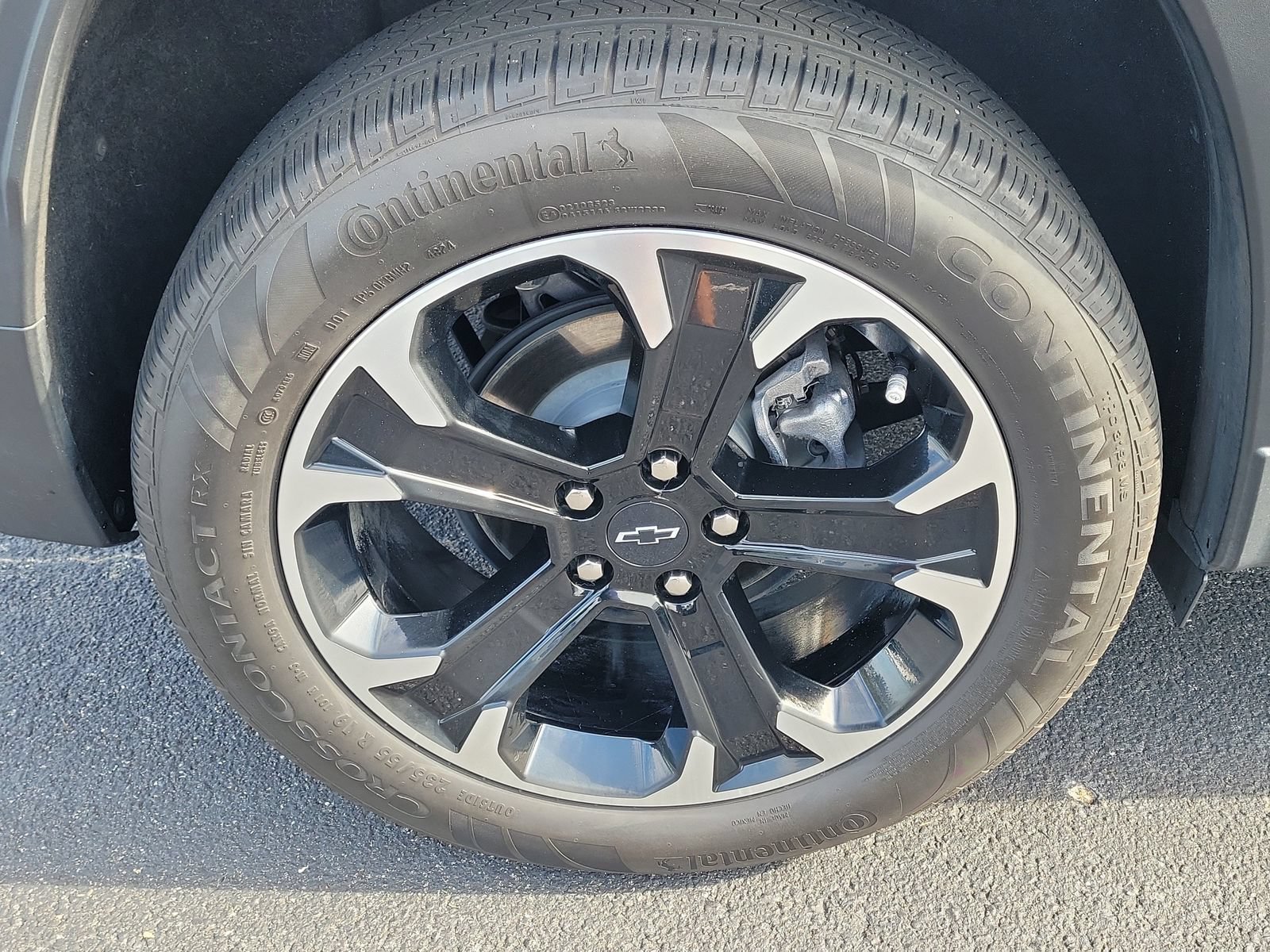 Used 2025 Chevrolet Equinox LT AWD/4WD image 5