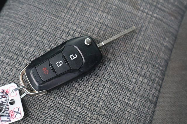 Certified 2022 Ford F150 XLT w/ XTR Package image 38