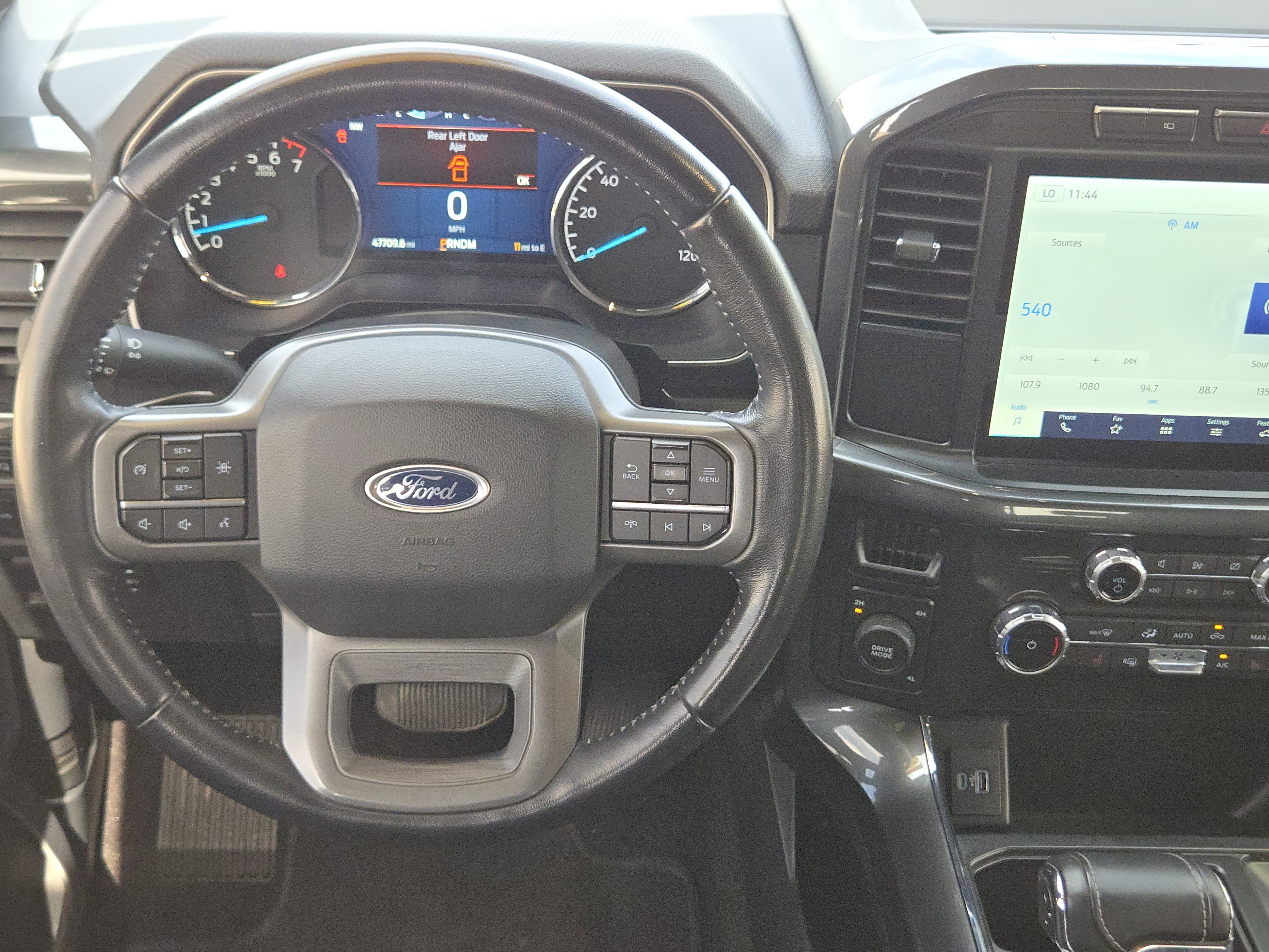 Certified 2022 Ford F150 XLT w/ Equipment Group 302A High image 25