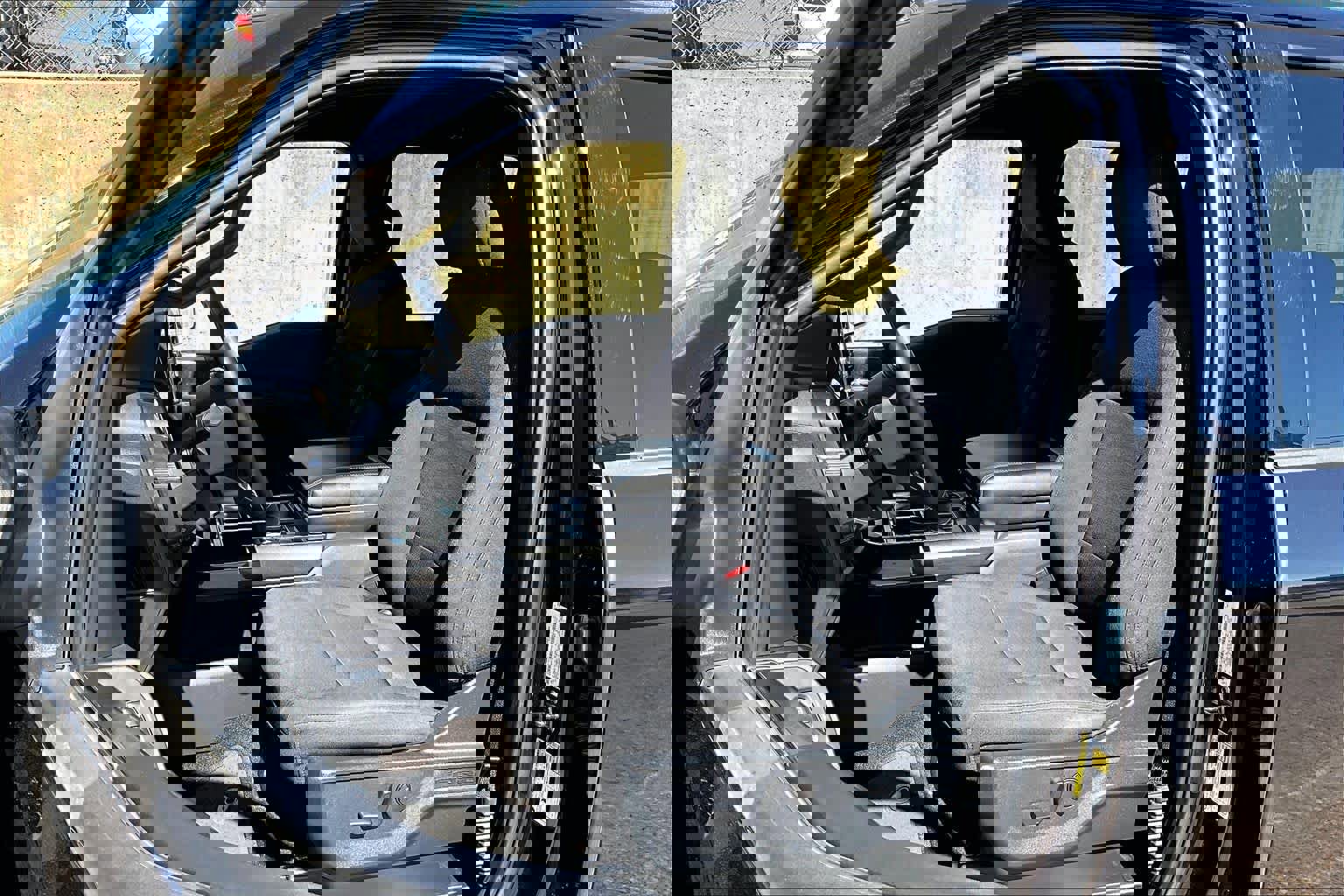 Certified 2022 Ford F150 XLT w/ Equipment Group 302A High image 10