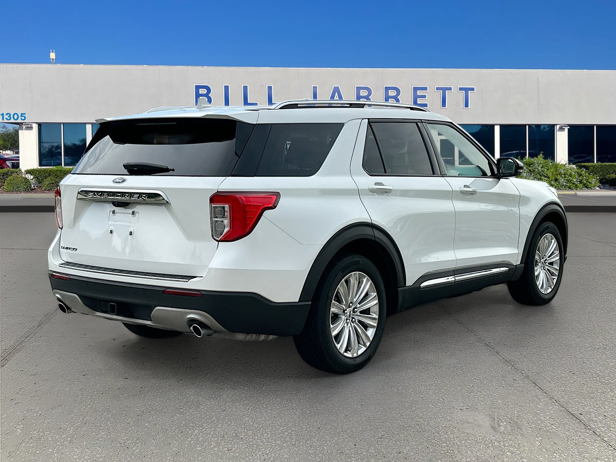 Certified 2023 Ford Explorer Limited w/ Limited Technology Package RWD image 7