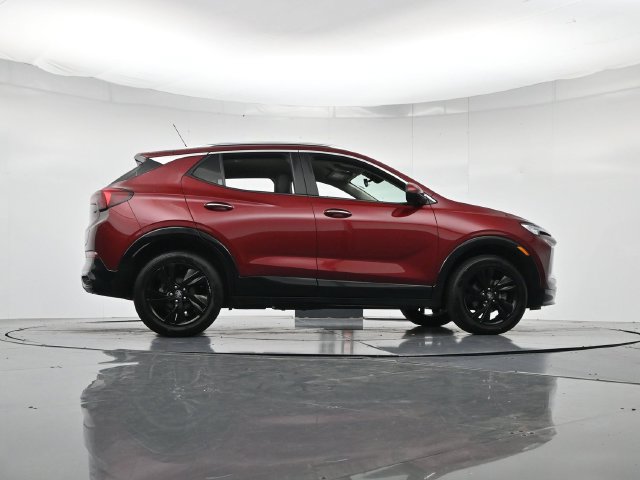 Used 2024 Buick Encore GX Sport Touring AWD/4WD image 34
